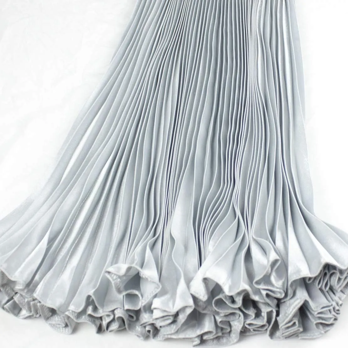 CHARTOU Womens Chic Elastic High Waisted Metallic Pleated Accordion Flowy Swing Maxi Long Skirt