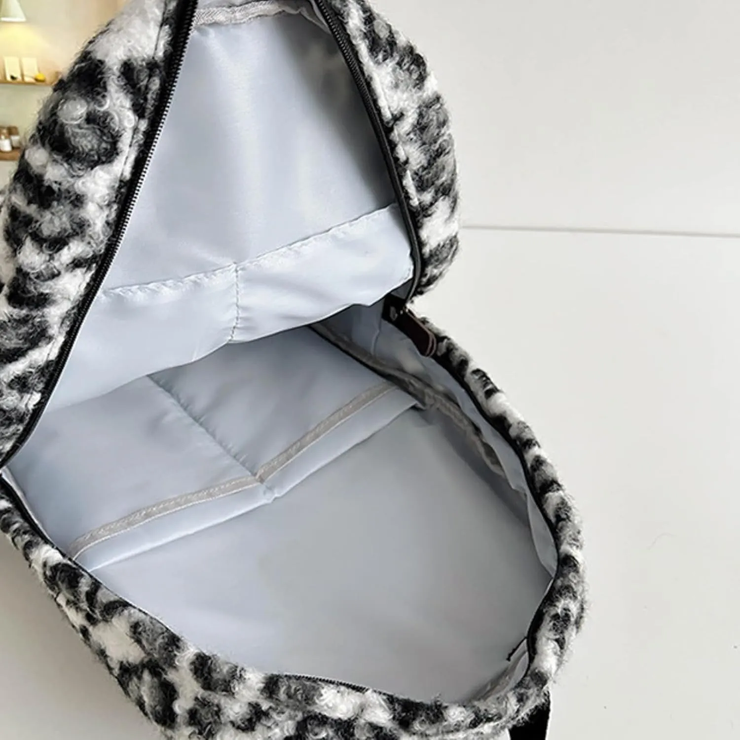 Cute Backpack Fuzzy Cheetah Shoulder Bag, Y2k Purse Fleece Chic Bookbag Trendy Aesthetic Coquette Daypack 90s Purse (White Cheetah)