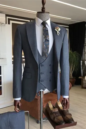 Deep Gray Slim Fit Three Pieces Business Suits Peaked Lapel Wedding Suit for Groom