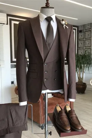 Glamorous Brown Peaked Lapel Three Pieces Business Suits Slim Fit Wedding Suits