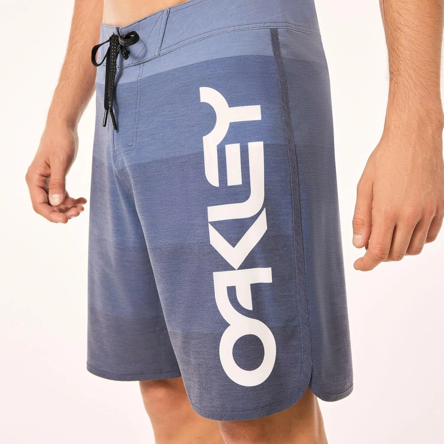 Oakley Men's Retro Mark 19" Boardshort