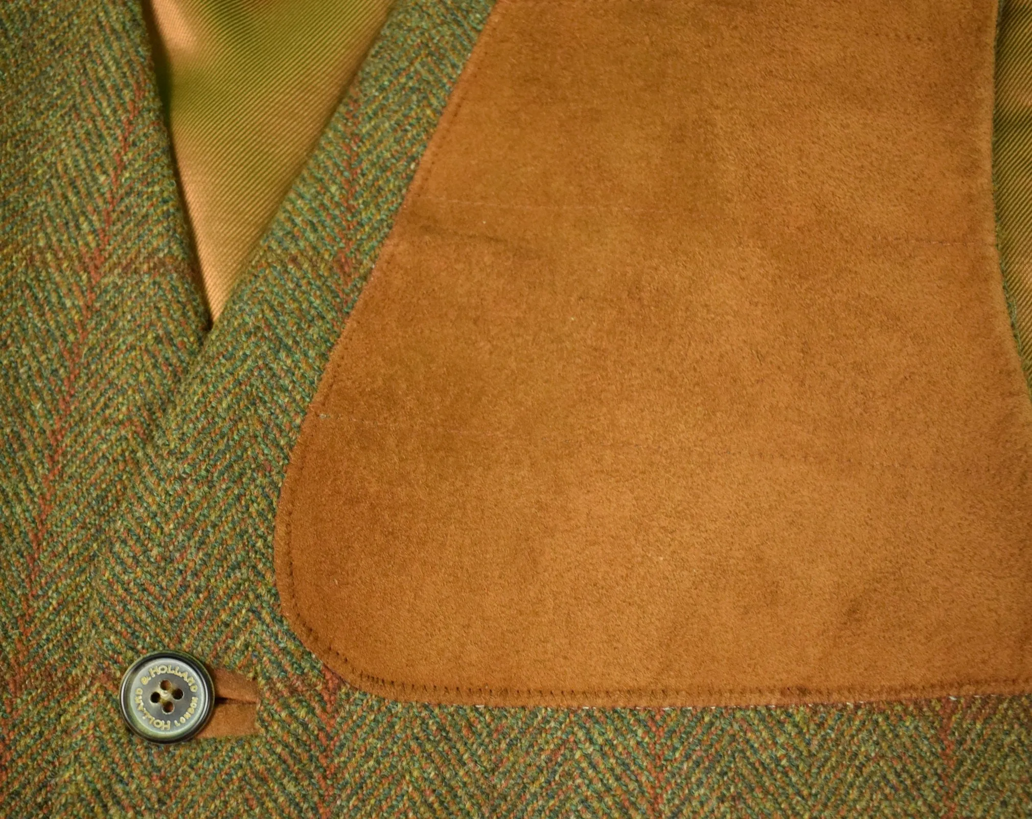 "Holland & Holland Men's Tweed Shooting Vest w/ Left Recoil Suede Shoulder Patch" Sz: 38  (New w/ H&H Tags!)