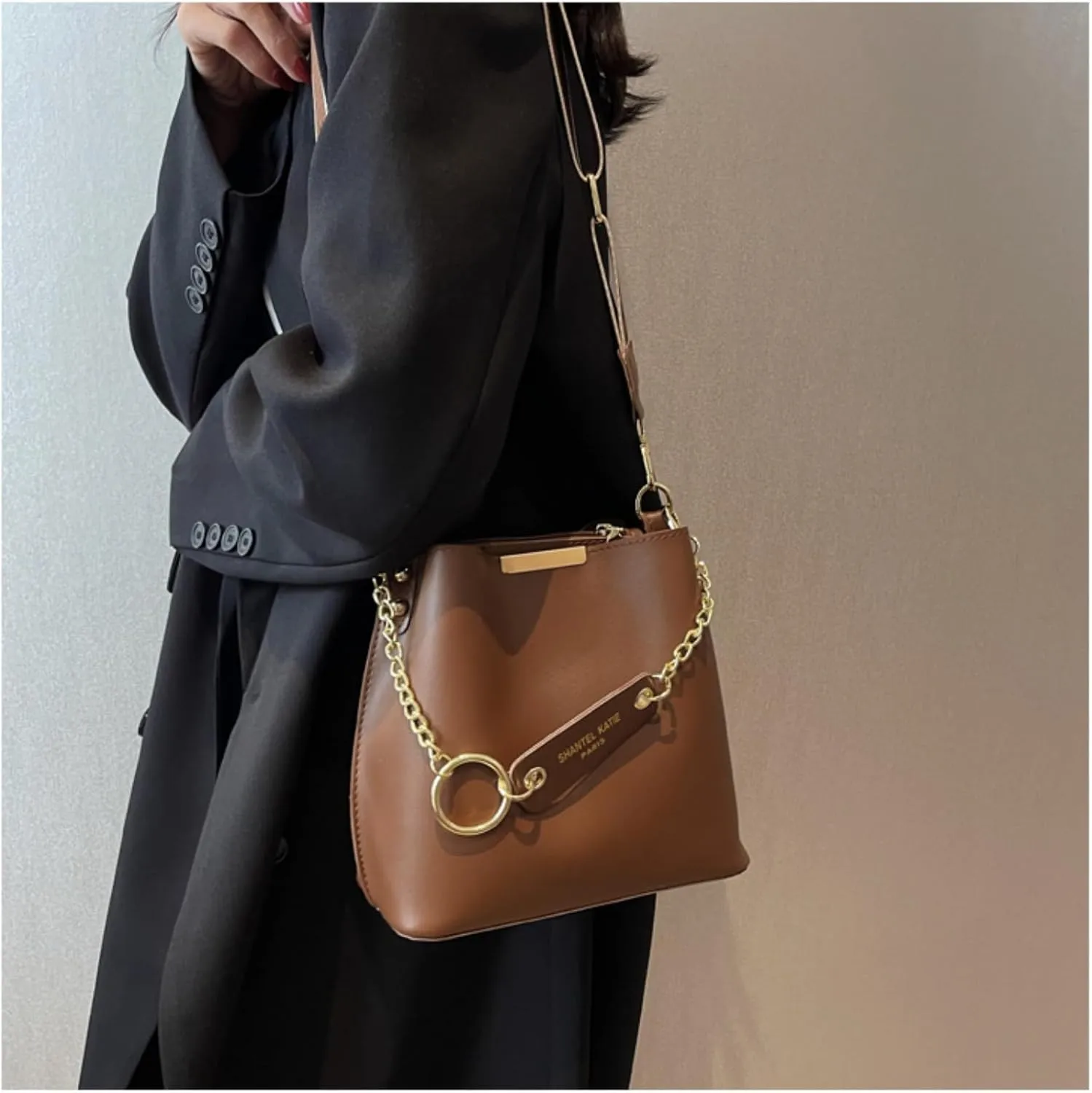 Women's Chic Large Capacity Bucket Bag - Fashionable Wide Strap, Pure Color Design, Travel & Daily Commute