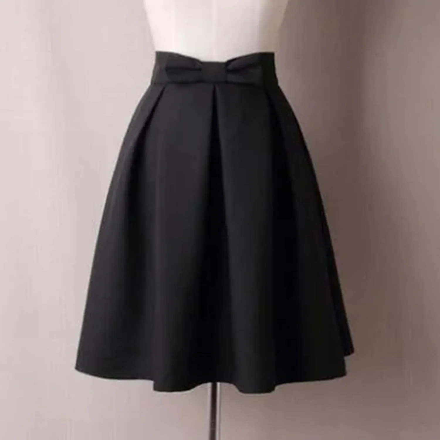 Womens Elegant Vintage Velvet Midi Skirt Flowy Panel Design Pleated Renaissance Maxi Skirt